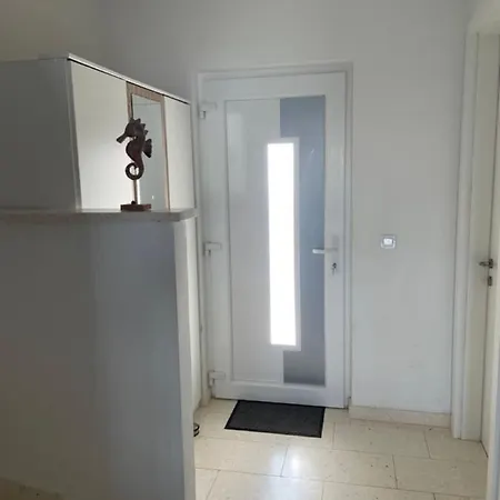 Aga * Βόντιτσε