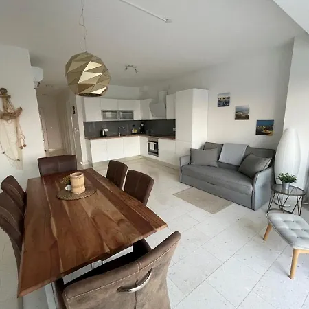 Aga Βόντιτσε