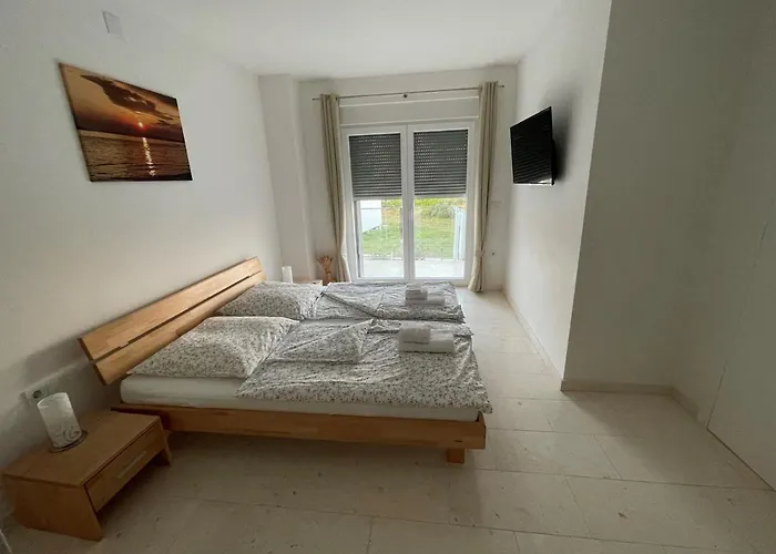 Apartament Aga *
